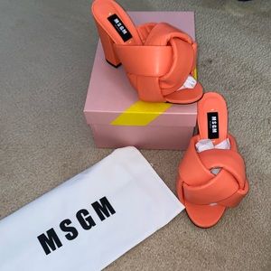Luxury Brand Shoes ( MSGM)
